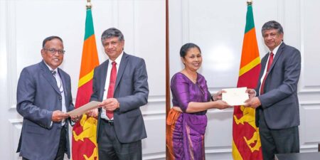 පළාත් දෙකකට නව ප්රධාන ලේකම්වරුන් දෙදෙනෙක්