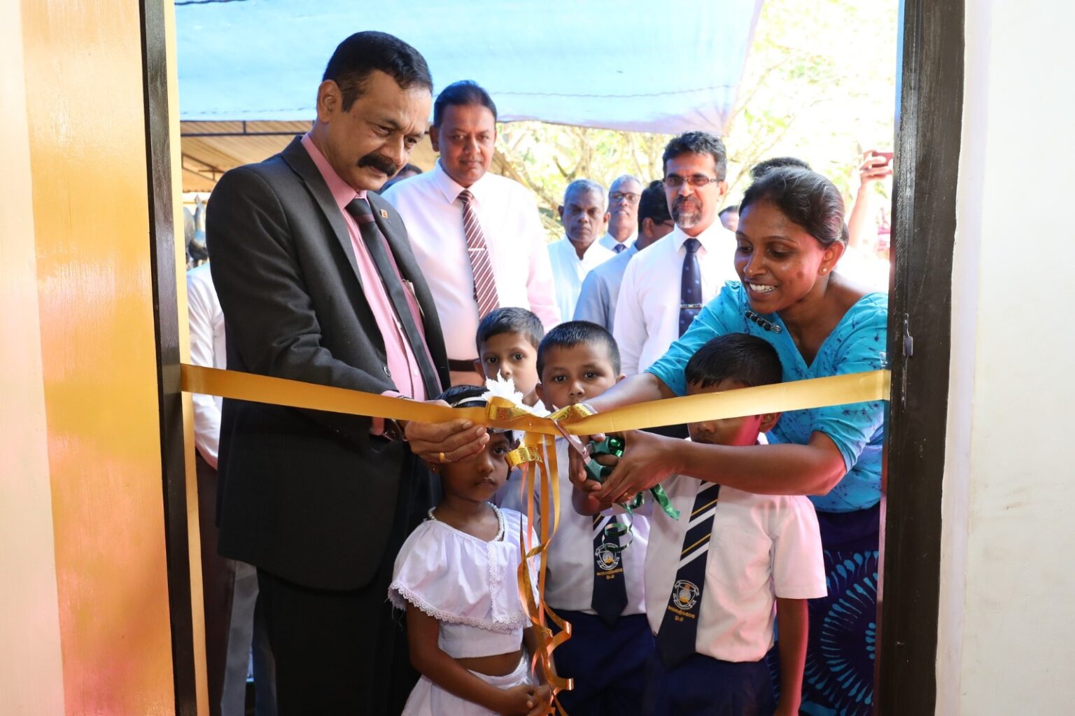 දශකයක් වැසි ගොස් තිබු උඩුදුම්බර කලවල ප්රාථමික විද්යාලය නැවතත් සිසු අයිතියට