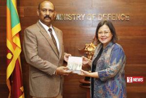 ඉන්දුනීසියානු තානාපතිනි සහ ආරක්ෂක ලේකම් අතර හමුවක්