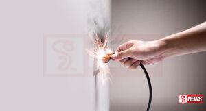 විදුලි සැර වැදීමෙන් පාසල් සිසුන් දෙදෙනෙකු රෝහල් ගත කරයි