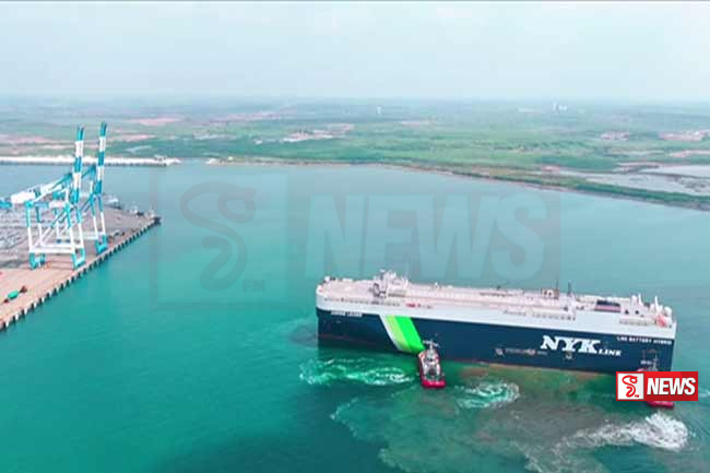 ජස්මින් ලීඩර් හම්බන්තොටට