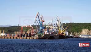 ප්රචණ්ඩකාරි ක්රියා හමුවේ හයිටි වරායේ මෙහෙයුම් අත්හිටුවයි