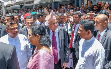 රත්නපුරේ මැණික් කුළුන විවෘත වෙයි