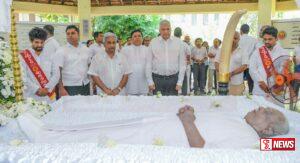 ඒ.ටී.ආරියරත්න මහතාගේ දේහයට ජනපතිගෙන් අවසන් ගෞරව