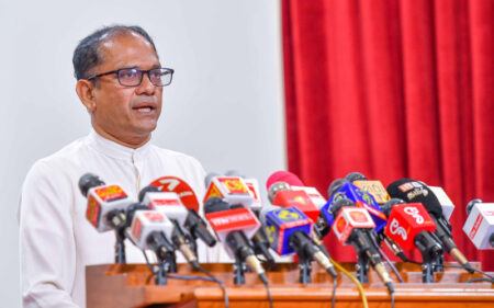 වාසනා මුට්ටියට බිඳීම සහ සගයාට කිරි කැවීම ලෙස අවුරුදු ක්රීඩා වෙනස් කිරීමට පියවර
