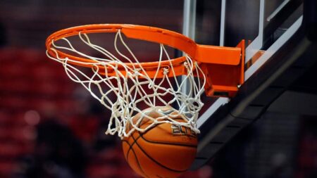 පාසල් පැසි පන්දු බාලක ශූරතාවය සාන්ත ජෝසප් විදුහලට (වීඩියෝ)