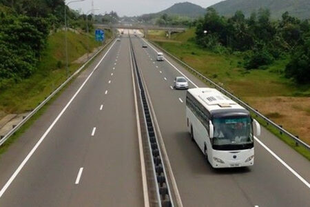 අධිවේගී මාර්ගය අවභාවිතයක් – කෝටි ගණනක රජයට පාඩුවක්