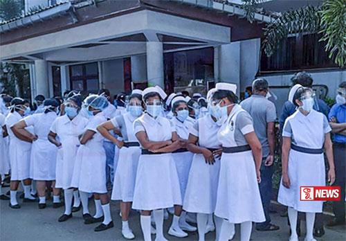 සෞඛ්ය වැඩ වර්ජනය සති 03ට අත්හිටුවයි