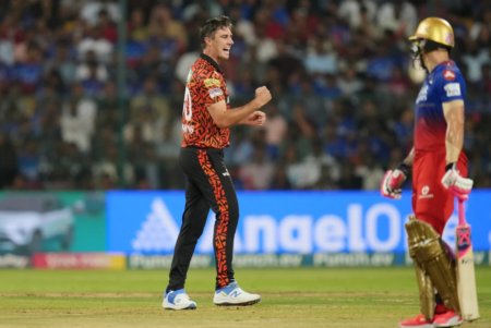 හයිද්රාබාද් කණ්ඩායමට ඓතිහාසික ජයක්