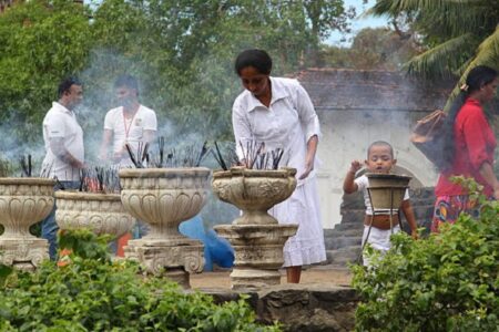 පුණ්ය කාලය උදාවෙයි