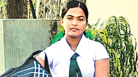 විද්යා දැරියගේ ඝාතකයෙක්ට ස්භාවධර්මය දඬුවම් කරයි