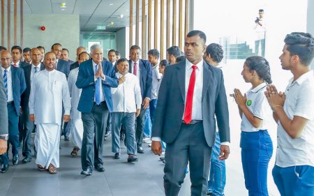 පැරණි වැවිලි කර්මාන්තය වෙනුවට නව කෘෂි ව්යාපාරයක් රටට අවශ්යයි