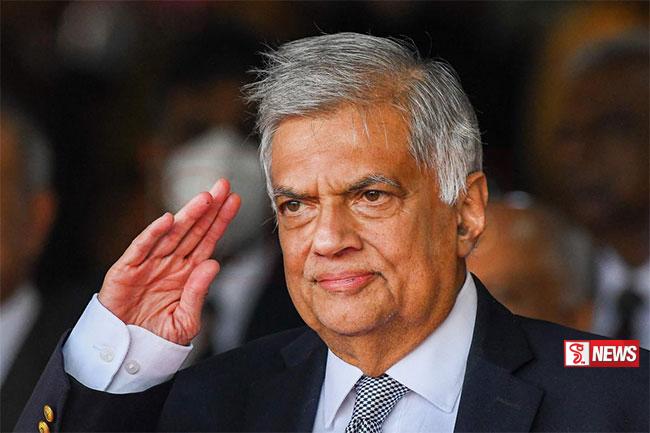 දේශපාලනය තුළ කාන්තාවන්ගේ සක්රීය දායකත්වය ඉහළ නැංවීම සැමගේ වගකීමක් බව ජනපති කියයි