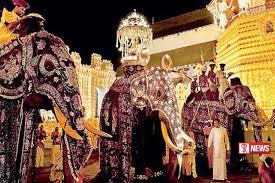 පෙරහරවල්වලට අලි ඇතුන්ගේ හිඟයක්