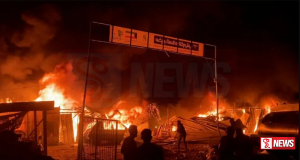 ගාසා තීරයේ සරණාගත කඳවුරක සිදු වූ පිපිරීමකින් පුද්ගලයන් 50 දෙනෙකු ජීවිතක්ෂයට