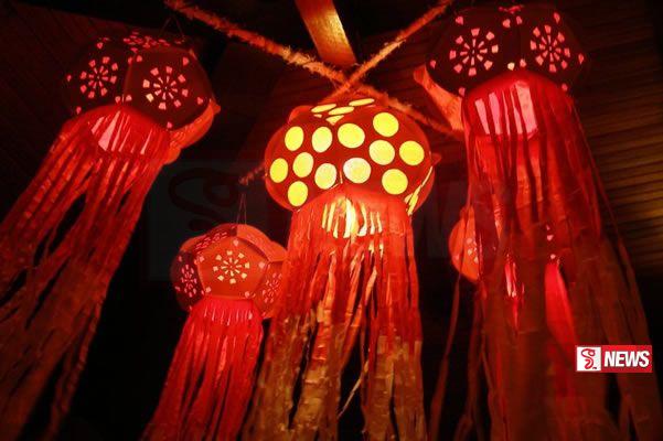 වෙසක් සැරසිලිවලට පොලිතින් සහ ප්ලාස්ටික් යොදා ගන්නා එපා