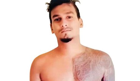 මන්නා රමේෂ් හැදුනේ කාගේ අත් වලද? නියෝජ්ය පොලිස්පති සියල්ල හෙළි කරයි (වීඩියෝ)