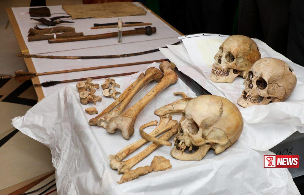 ස්විස්ටර්ලන්තයෙන් ආ අපේ ආදිවාසී උරුමයේ ඡායාරූප