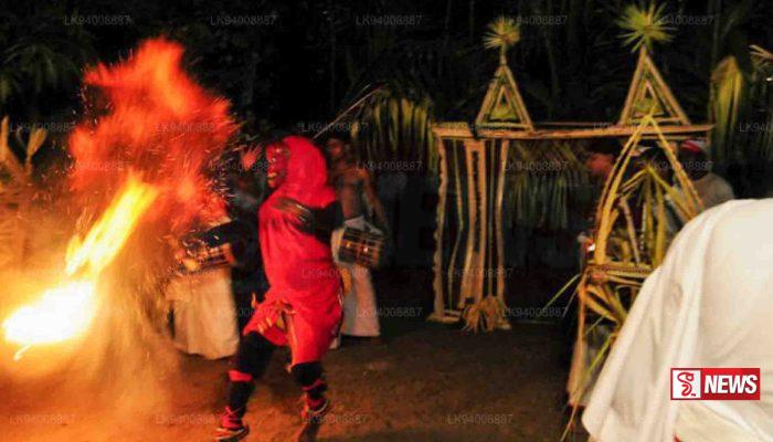 කංචනව පිස්සු වට්ටන්න මෙන්න ජනතාව කරපු අලුත් වැඩේ (වීඩියෝ)