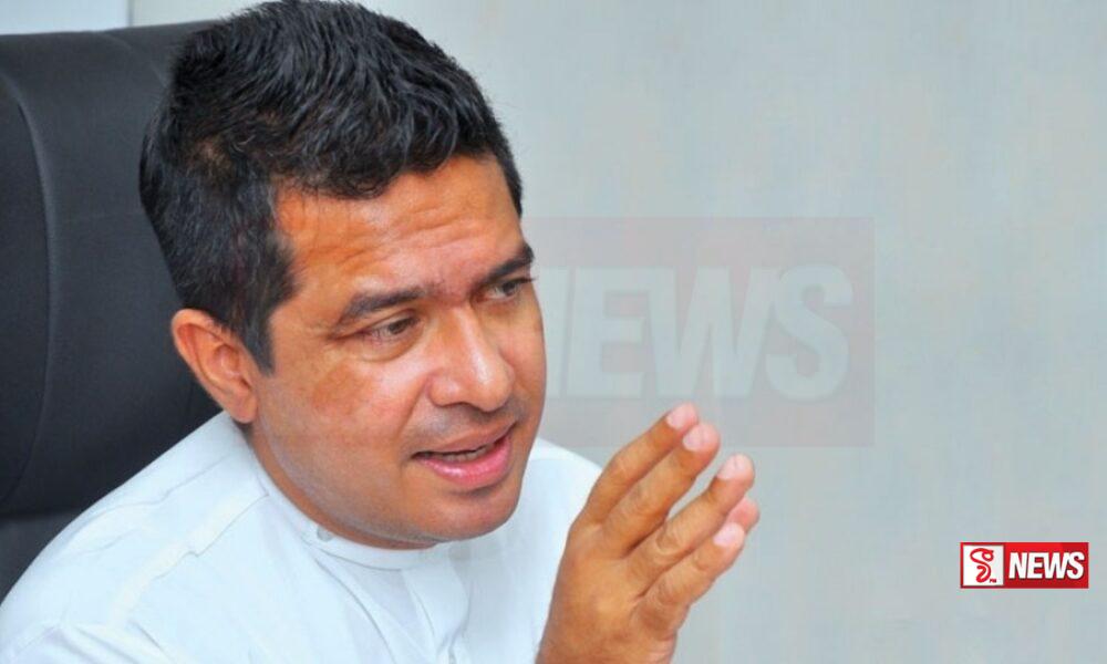 සුජීව හඳුන්නෙත්තිගේ වීඩියෝවක් ලීක් කරයි (වීඩියෝ)