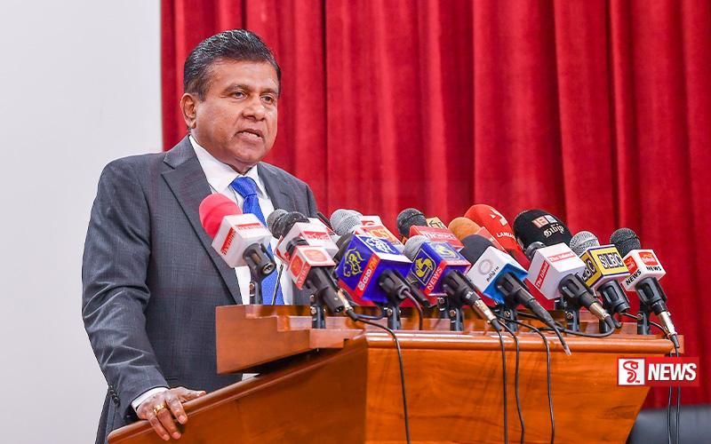 අණපනත් 15ක් කඩිනමින් සම්මත කර ගැනීමට පියවර