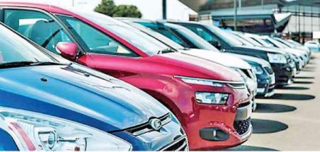 වාහන ආනයන පාලනය අවසන් කිරීමට රජයෙන් පියවර