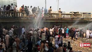 පාකිස්ථානයේ උණුසුමින් 500 කට අධික පිරිසක් ජීවිතක්ෂයට