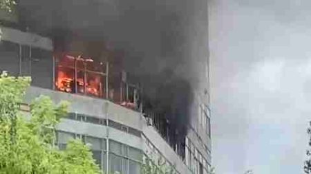 රුසියාවේ ගොඩනැගිල්ලක හටගත් ගින්නකින් පුද්ගලයන් 08 දෙනෙකු මරුට