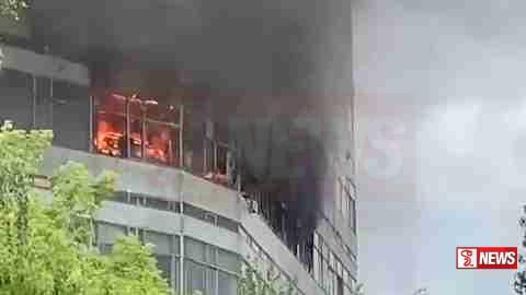 රුසියාවේ ගොඩනැගිල්ලක හටගත් ගින්නකින් පුද්ගලයන් 08 දෙනෙකු මරුට