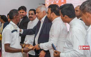 මොණරාගල දිස්ත්රික්කයේ ජනතාව වෙනුවෙන් ඉඩම් ඔප්පු 41,960ක්