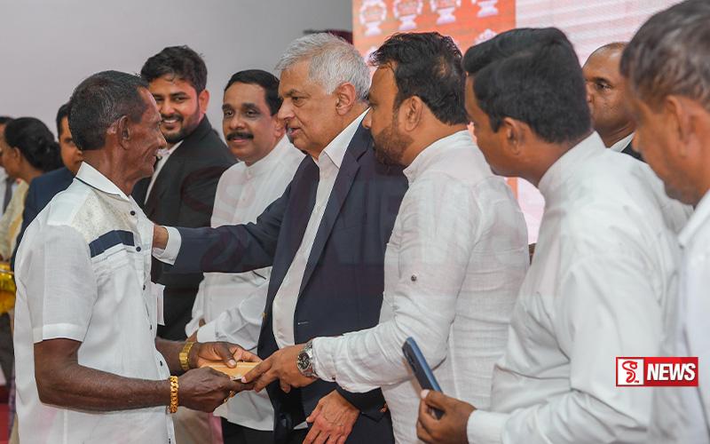 මොණරාගල දිස්ත්රික්කයේ ජනතාව වෙනුවෙන් ඉඩම් ඔප්පු 41,960ක්