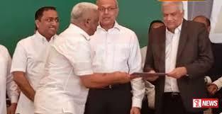 මහින්ද කහදගම එක්සත් ජාතික පක්ෂයට