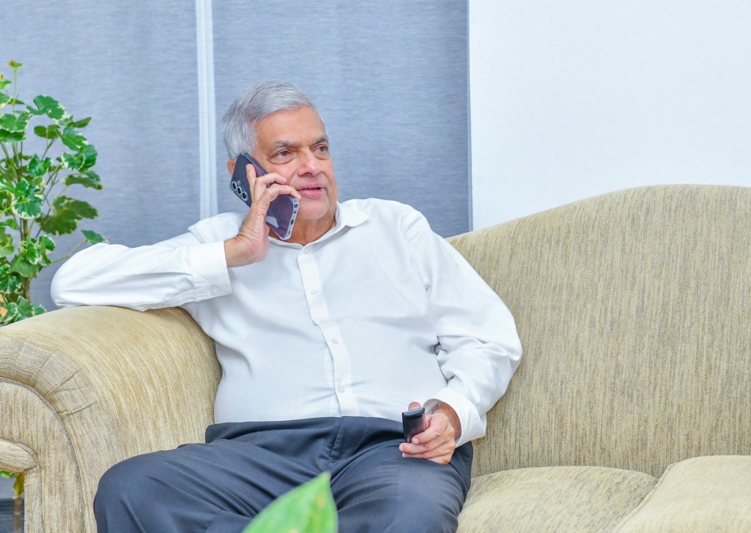 ජනපති සහ ඉන්දීය අගමැති මෝදි අතර විශේෂ සාකච්ඡාවක්.