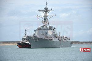 ඇමරිකානු යුද නැවක් හදිසියේ කොළඹට