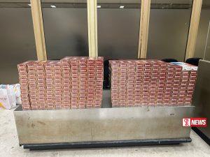 දුම්වැටි තොගයක් සමඟ ගුවන් මගීන් 4 දෙනෙකු අත් අඩංගුවට