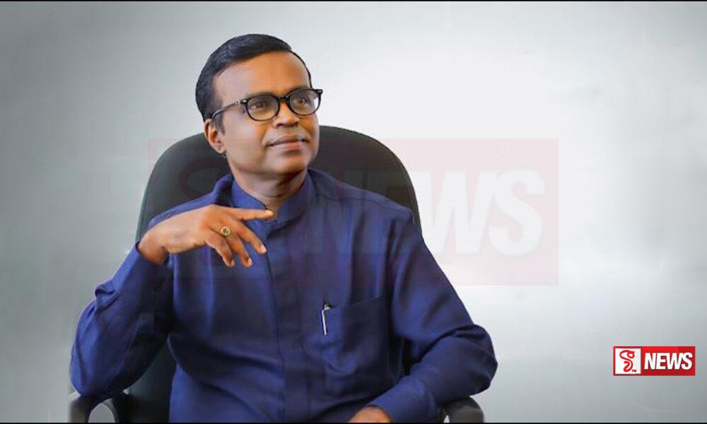 කරුණාරත්න පරණවිතාන මහතා දිවුරුම් දෙයි