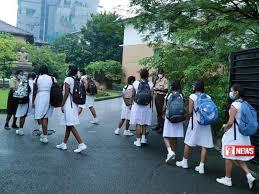 දෙවන පාසල් වාරය හෙටින් අවසන්