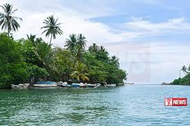 බෝට්ටු දෙකක එකිනෙක ගැටීමෙන් දෙදෙනෙක් අතුරුදන් වෙයි