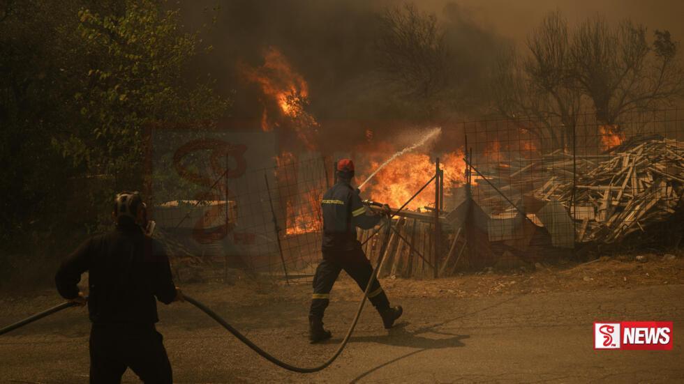 ග්රීසියේ රෝහල් හා නිවාස වල ජනතාව ඉවත් කරයි