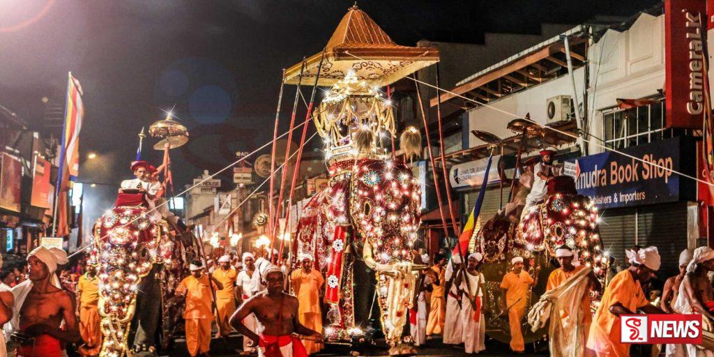 ශ්රි දළදා පෙරහැර මංගල්යය අදින් ඇරඹේ