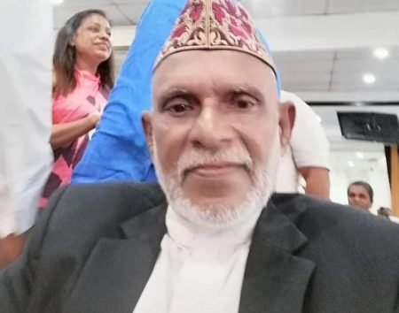 ස්වාධීන අපේක්ෂක ඉල්යාස් මහතා අභාවප්රාප්ත වෙයි