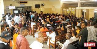 ආහාර විසවීමකින් 43 දෙනෙක් රෝහලට