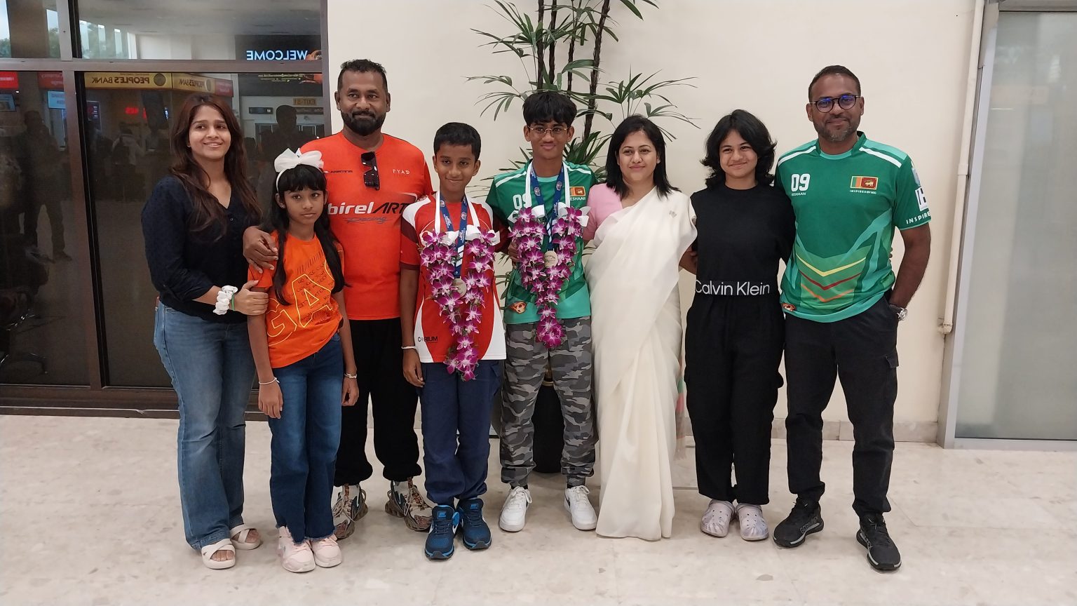 ජාත්යන්තර මෝටර් රථ ධාවන තරගාවලියක රන් පදක්කම් දිනා ශ්රී ලංකාවට ජය