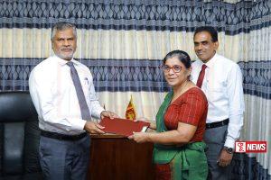 විද්යා හා තාක්ෂණ ලේකම් වැඩ බාර ගනී