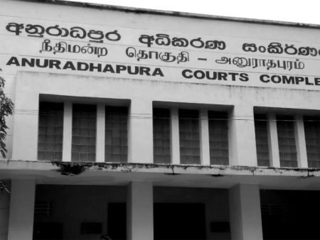 මන්ත්රී අර්චුනාව අත්අඩංගුවට ගන්නා ලෙස නියෝග