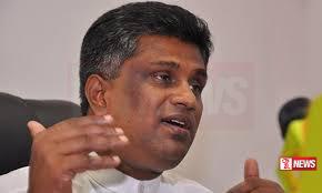 පොලිස් කොමිසමට දේශපාලන අතපෙවීම්