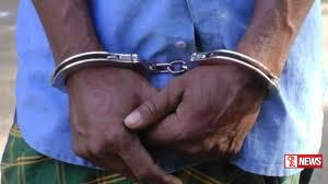 බීමත් පොලිස් නිලධාරියාගෙන් පාසල් සිසුවියන්ට හිරිහැර