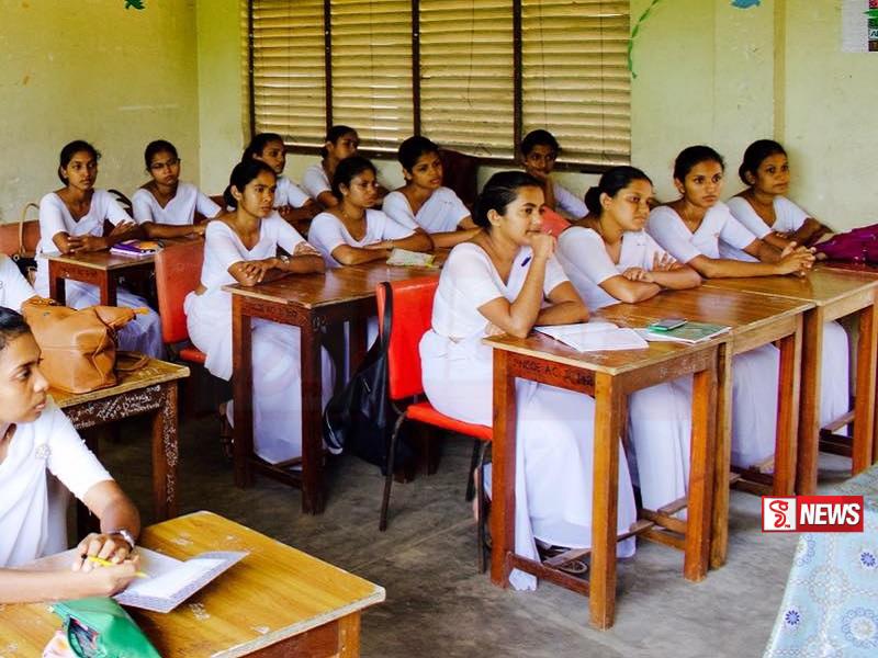 පළාත් තුනක අධ්යාපන අධ්යක්ෂ තනතුරු පුරප්පාඩු