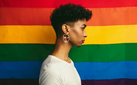 සංක්රාන්තික ලිංගික කාන්තාවන්ට තහනමක්