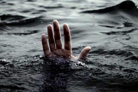 දියේ ගිලී තරුණයෙක් අතුරුදන්